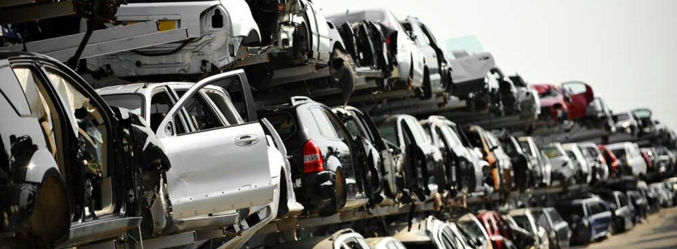 Zezłomowane pojazdy Zezłomowane pojazdy